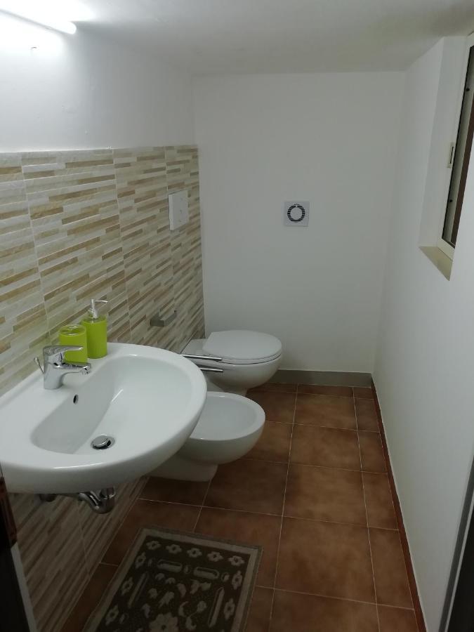 Casa Vacanza Vieste In Centro - Maison Del Borgo Eksteriør billede